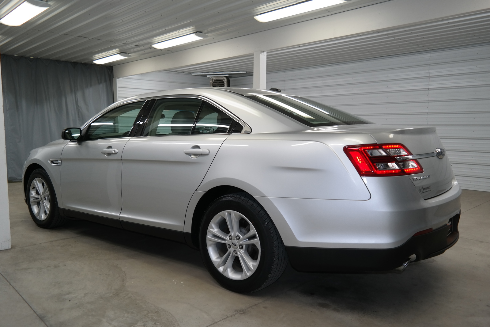 Certified Pre-Owned 2016 Ford Taurus SE